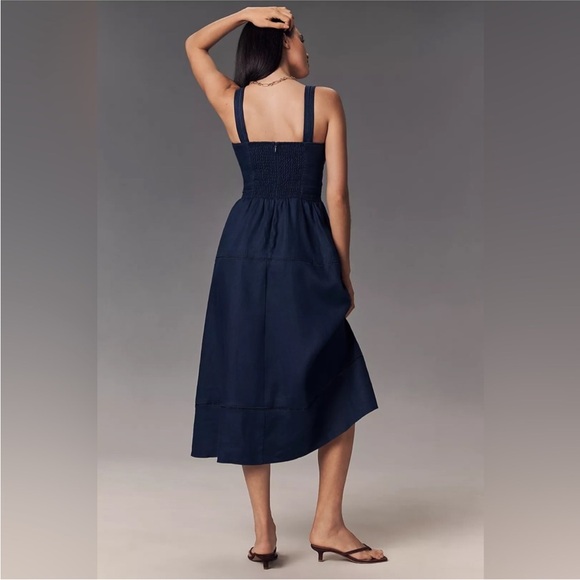 Reformation Everett Linen Dress in Dunabe - Picture 3 of 8